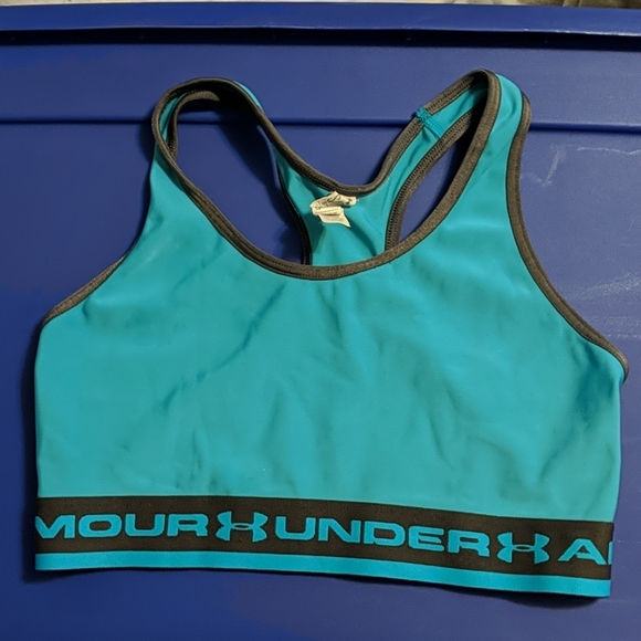 Lululemon/ Under Armour lot sports bras - Picture 5 of 10